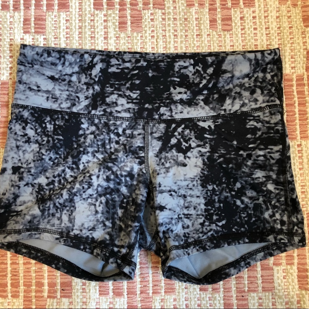 Champion Shorts Size Medium